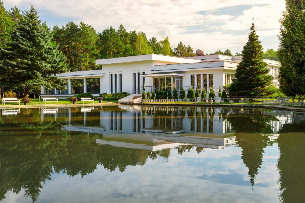 Perla Lesna Nadarzyn Bed & Breakfast Eksteriør bilde