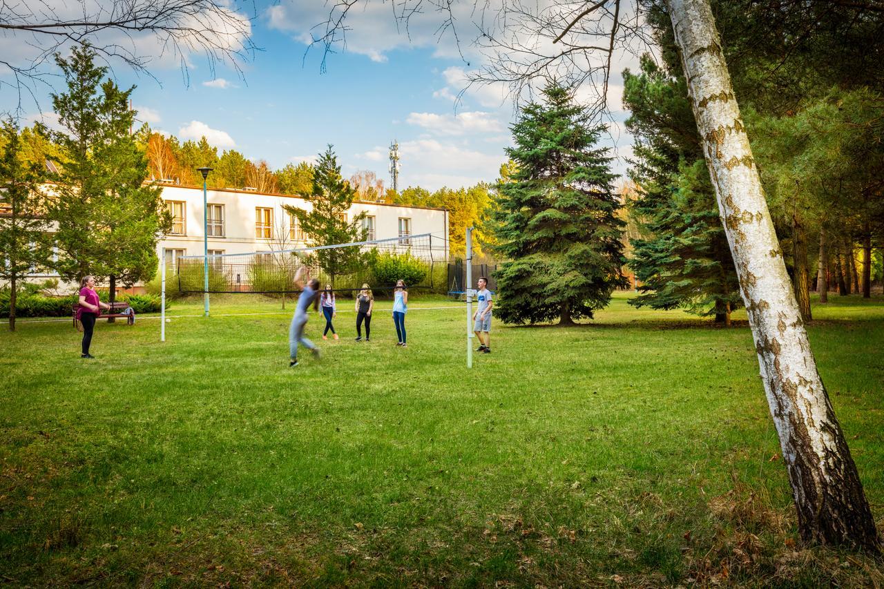 Perla Lesna Nadarzyn Bed & Breakfast Eksteriør bilde