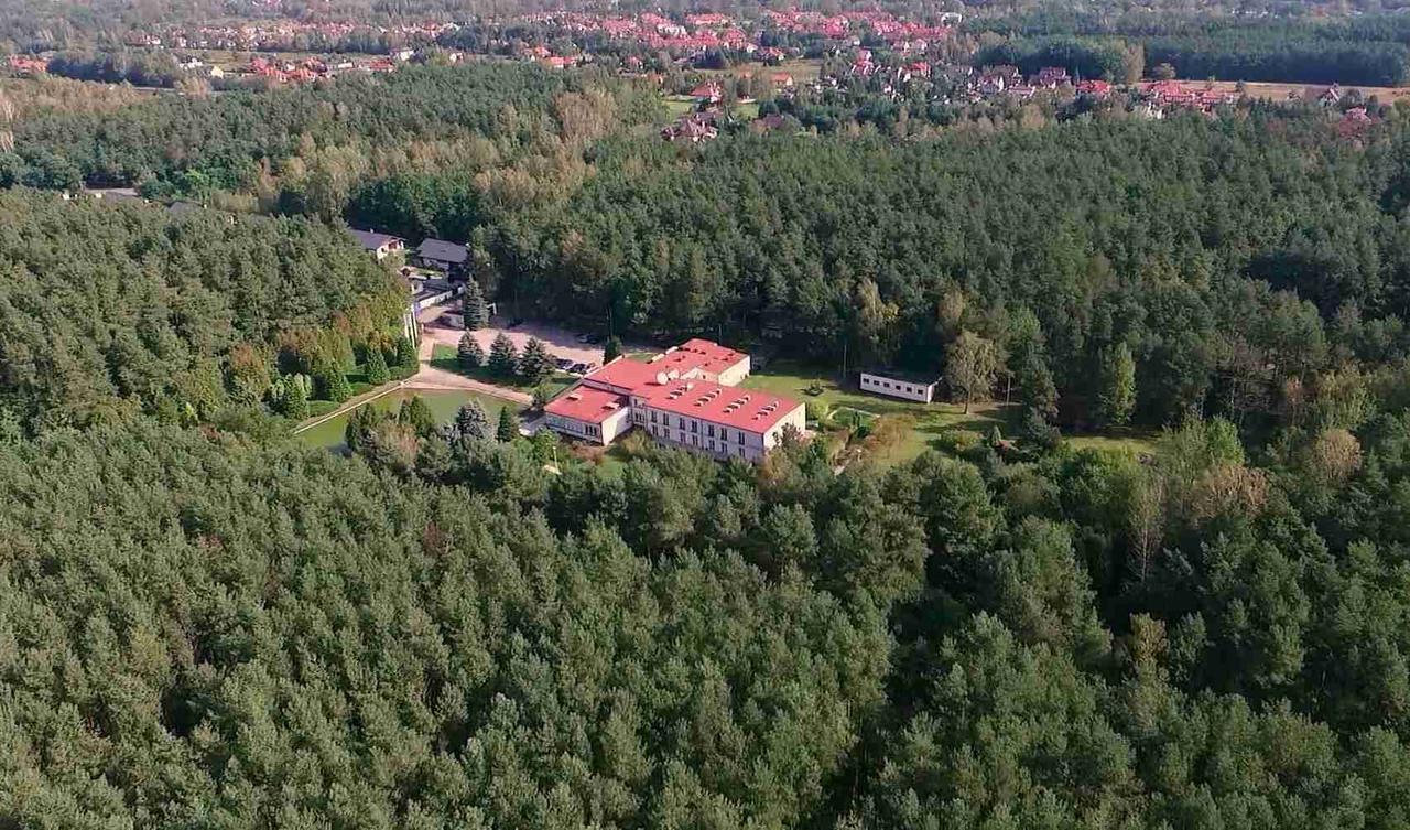 Perla Lesna Nadarzyn Bed & Breakfast Eksteriør bilde